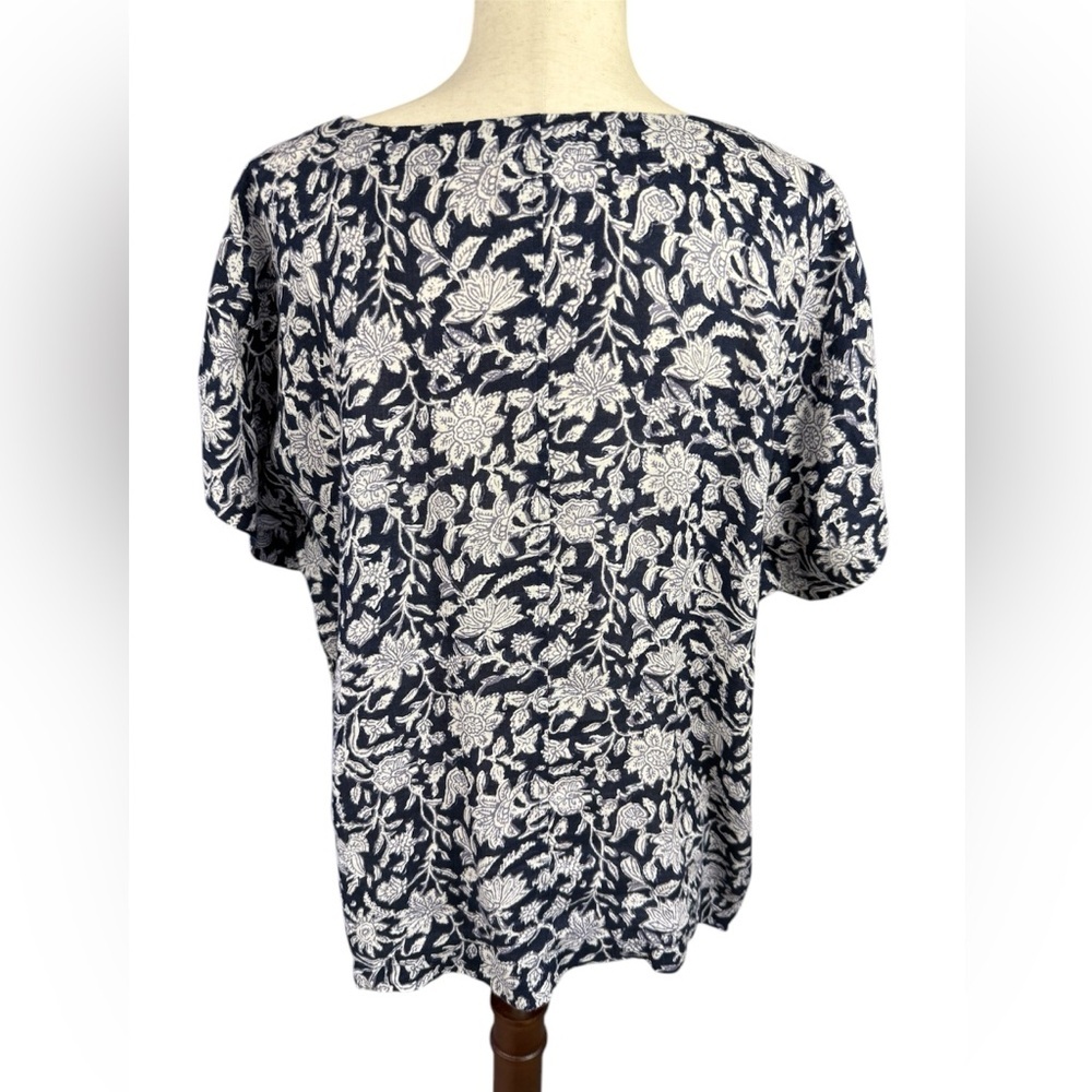 J Jill linen navy floral boxy blouse large - Picture 2 of 8